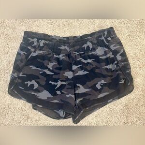 ATHLETA Camo Women's Shorts